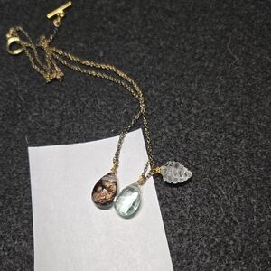 Elegant Gold Necklace with Crystal and Brown Pendants